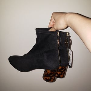 zara black tortoiseshell heeled ankle boots
